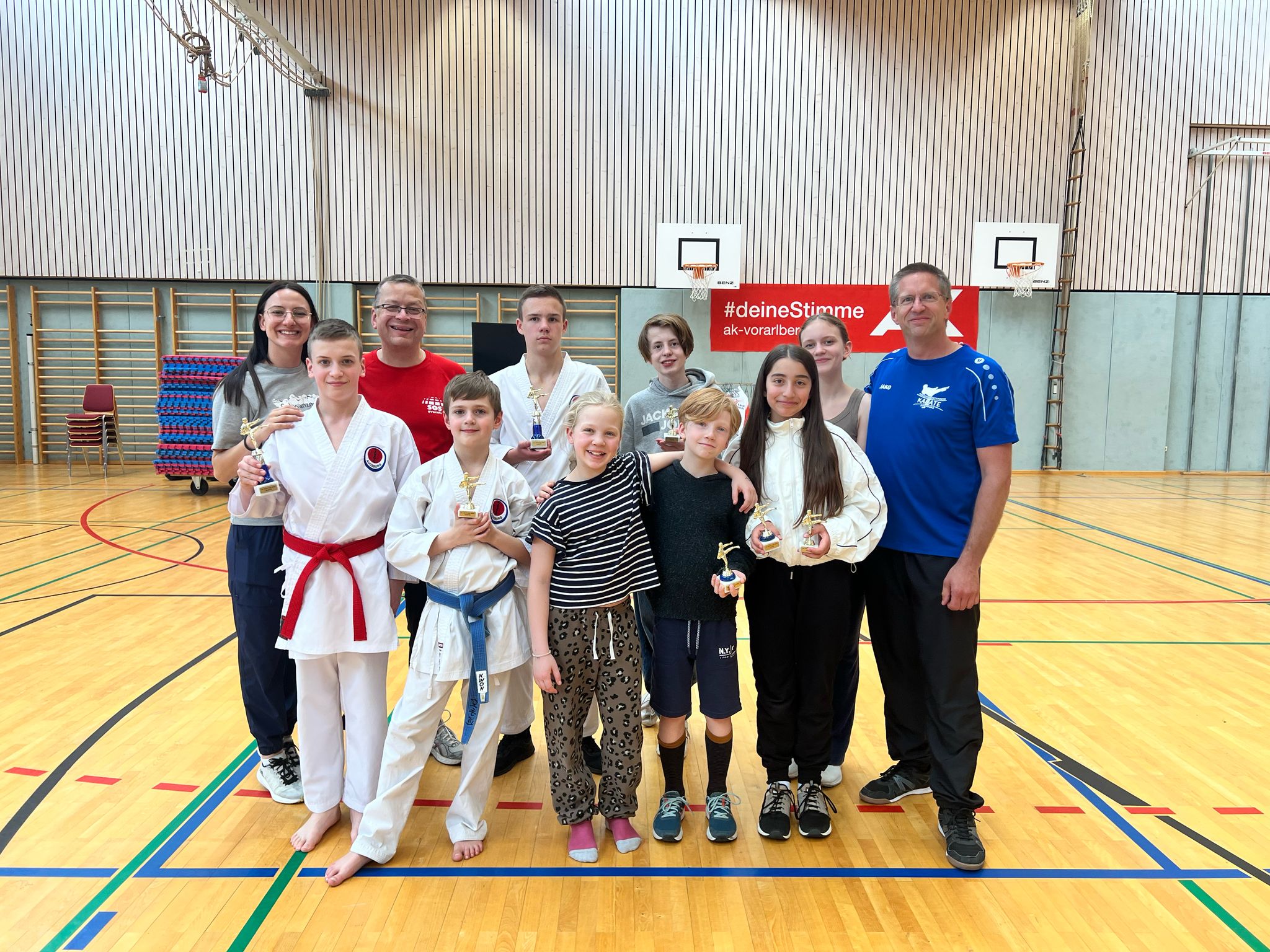 Erfolgreiche KATA & KUMITE-Athleten des Polizei Sport Verein Augsburg e.V. beim Internationalen Nicki-Cup 2025